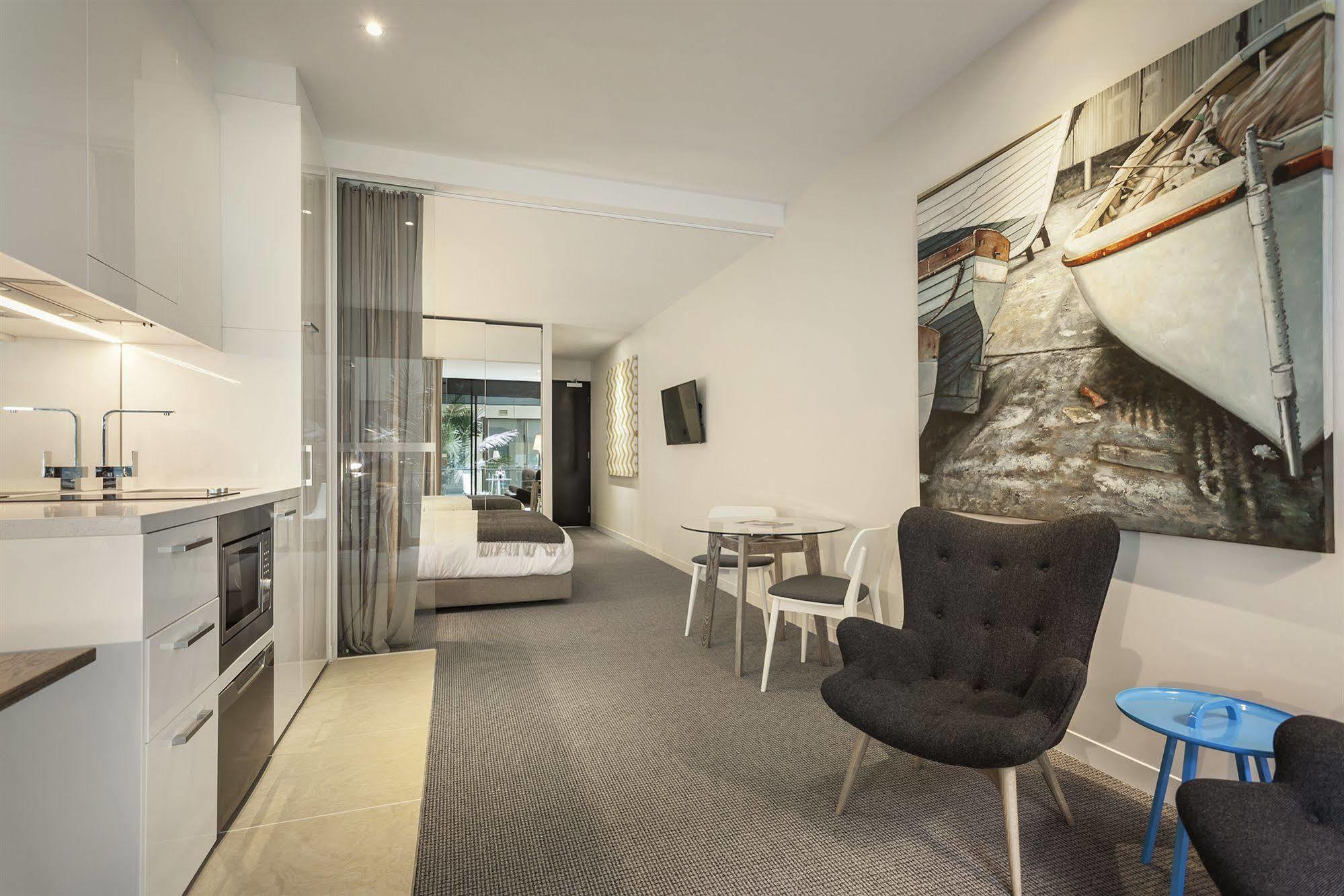 Quest Frankston On The Bay Aparthotel Exteriör bild